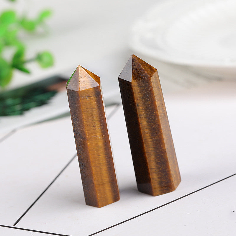 Obélisque d'Énergie Pure – Pierre Naturelle de Protection & Clarté